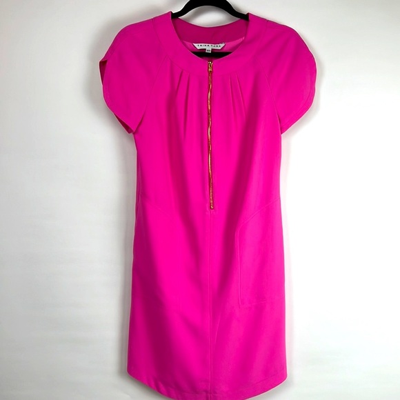 Trina Turk gorgeous pink dress size XS zipper in the front and 2 side pockets - Picture 3 of 7